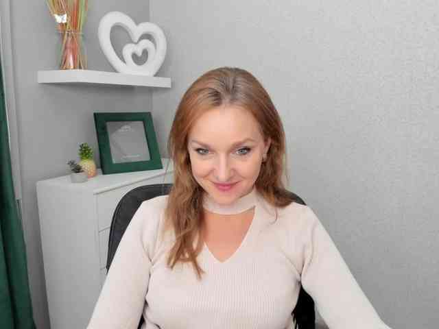 SecretAlicia webcam