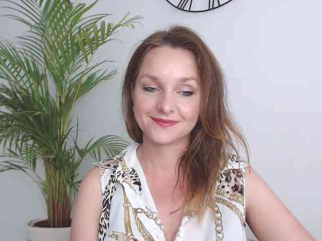 SecretAlicia webcam