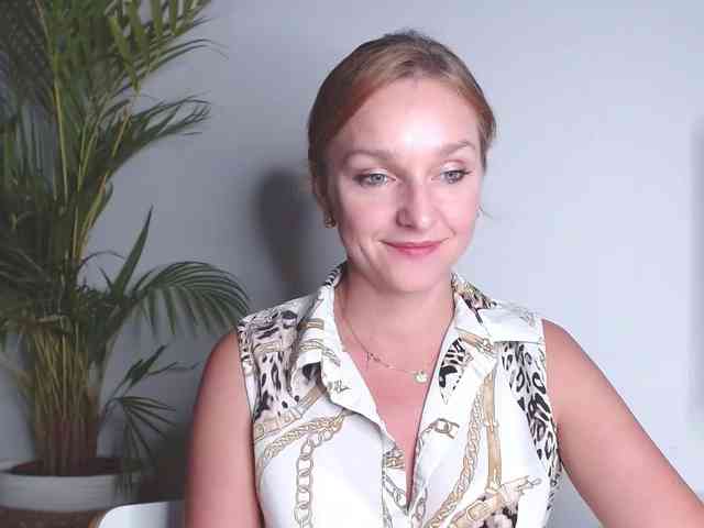 SecretAlicia webcam