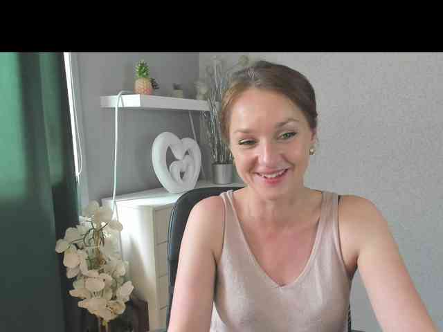 SecretAlicia webcam