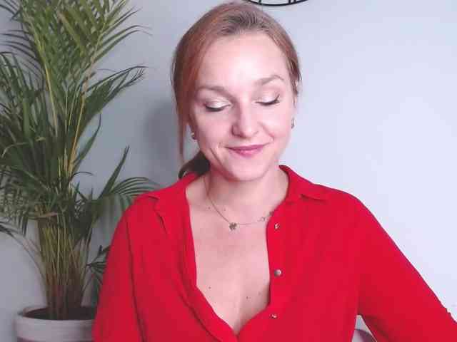 SecretAlicia webcam