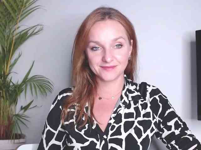 SecretAlicia webcam