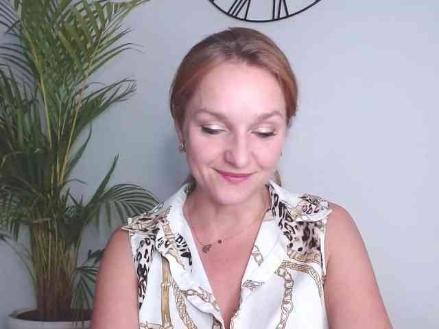 SecretAlicia webcam