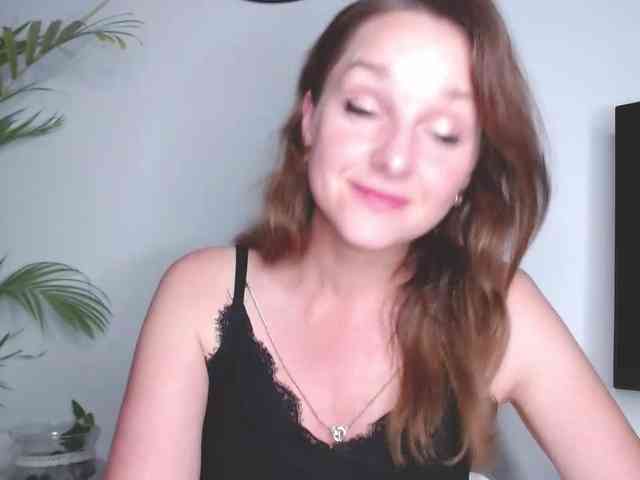 SecretAlicia webcam