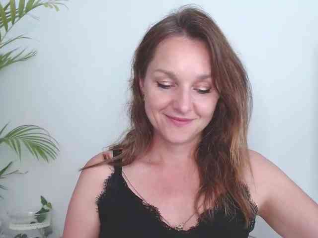 SecretAlicia webcam