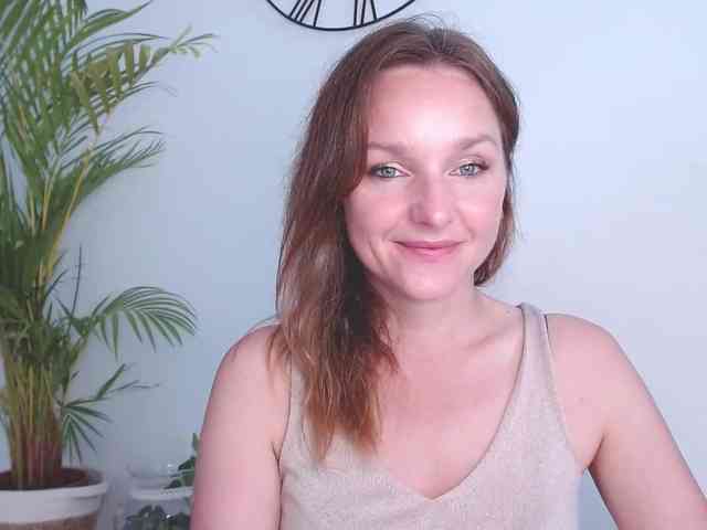 SecretAlicia webcam
