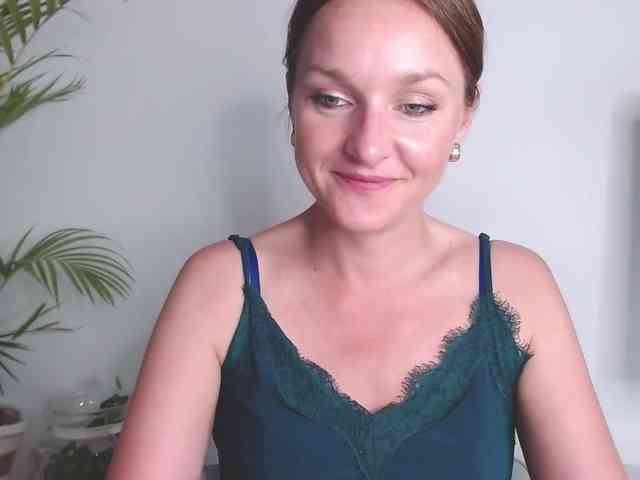 SecretAlicia webcam