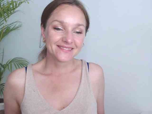 SecretAlicia webcam