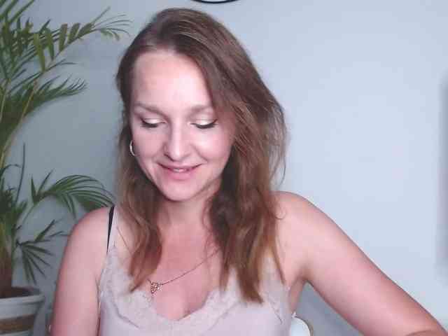 SecretAlicia webcam
