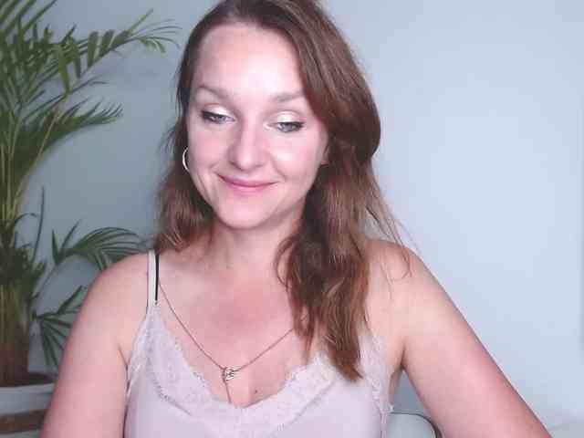 SecretAlicia webcam