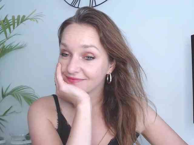 SecretAlicia webcam
