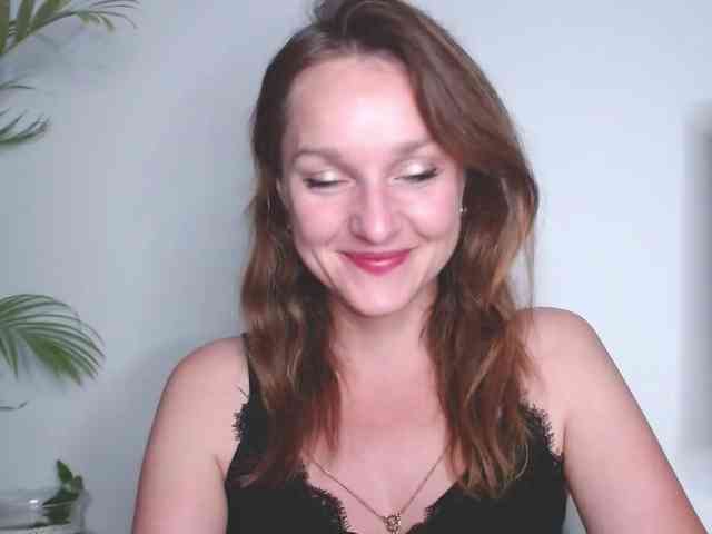 SecretAlicia webcam