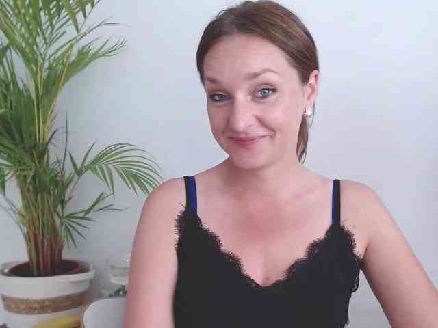 SecretAlicia webcam
