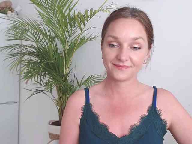SecretAlicia webcam