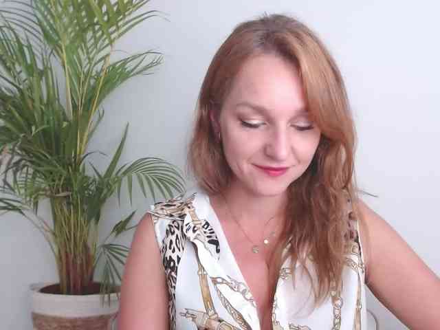 SecretAlicia webcam