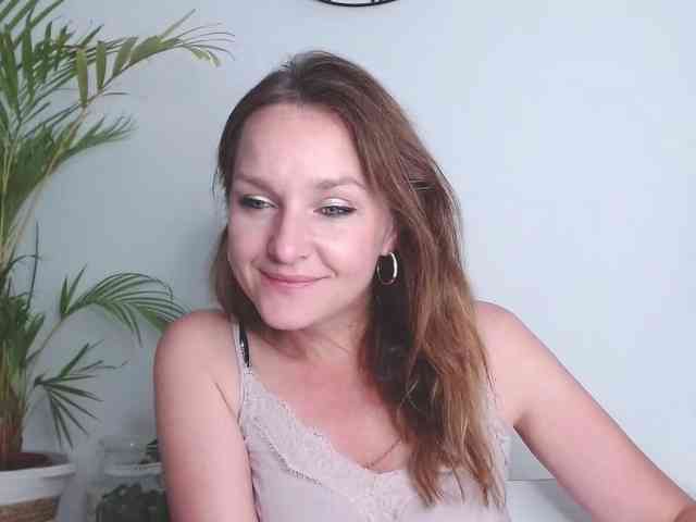 SecretAlicia webcam