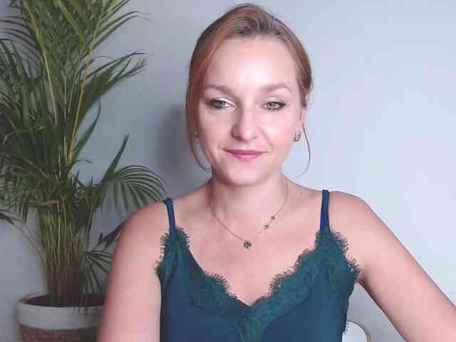 SecretAlicia webcam