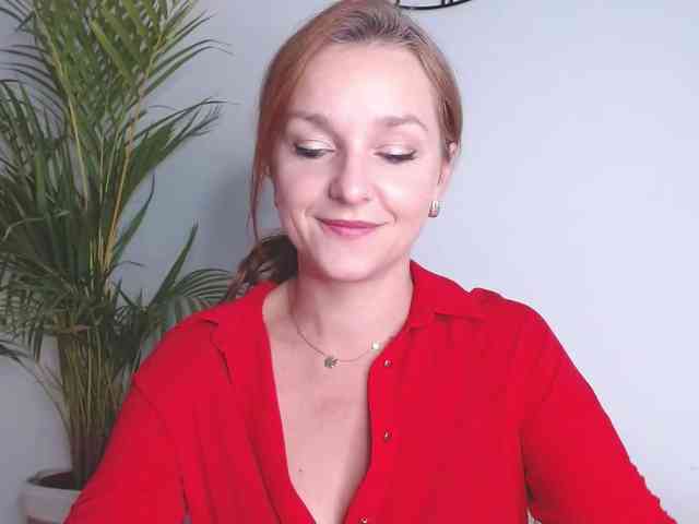SecretAlicia webcam