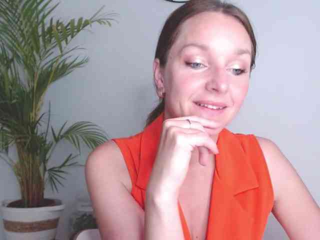 SecretAlicia webcam