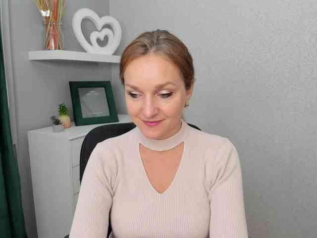 SecretAlicia webcam