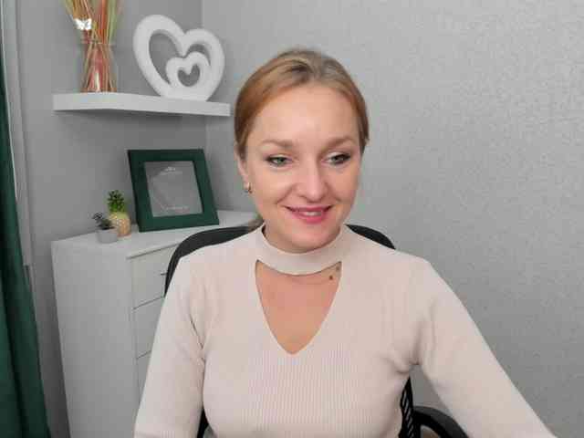 SecretAlicia webcam