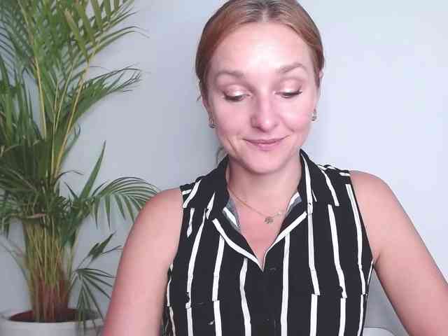 SecretAlicia webcam