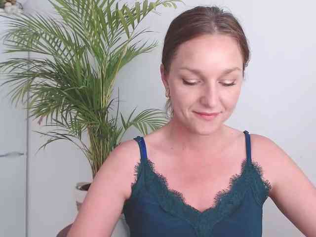 SecretAlicia webcam