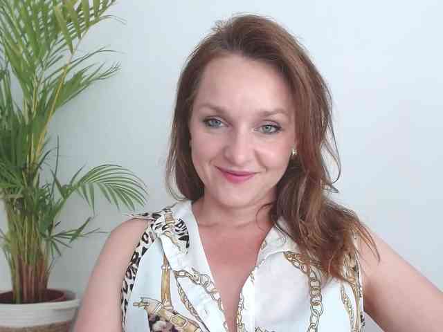 SecretAlicia webcam