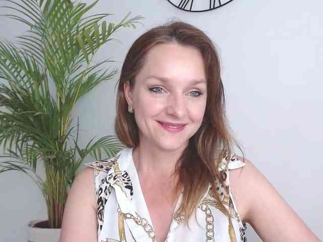 SecretAlicia webcam