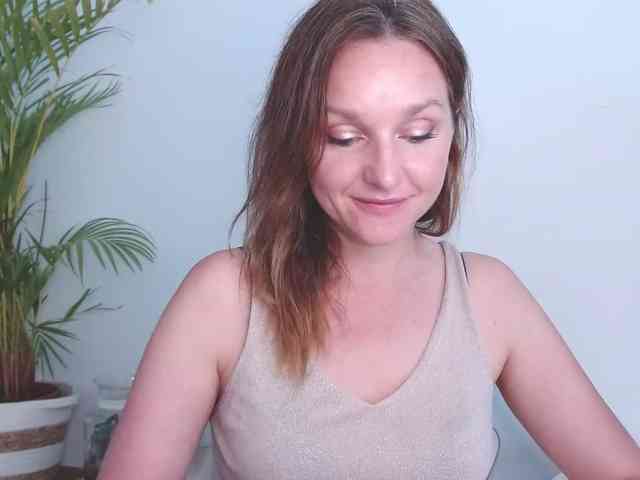 SecretAlicia webcam