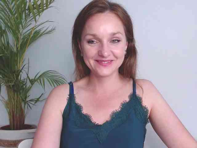 SecretAlicia webcam