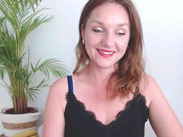 SecretAlicia webcam