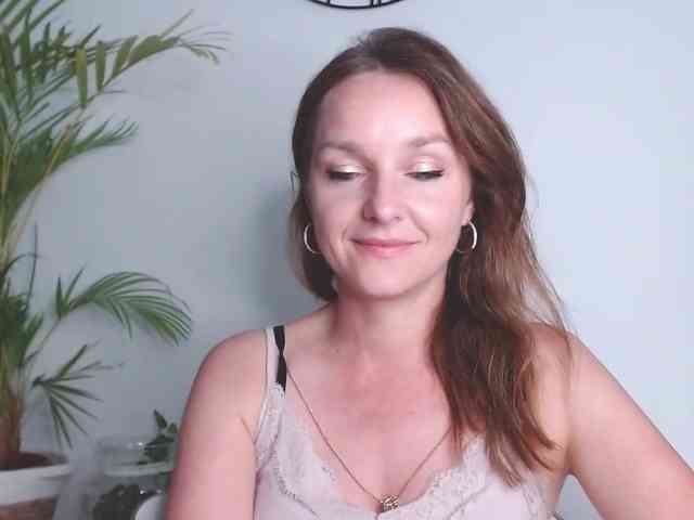 SecretAlicia webcam