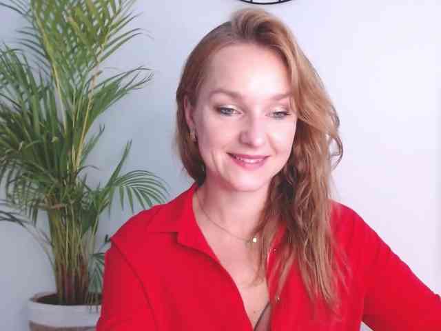 SecretAlicia webcam