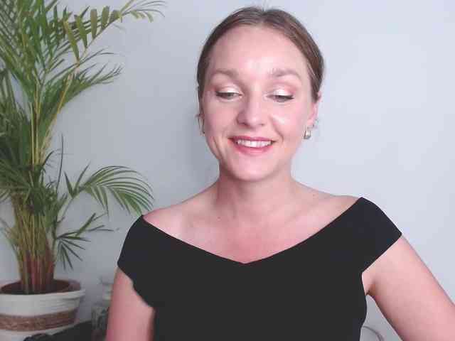 SecretAlicia webcam