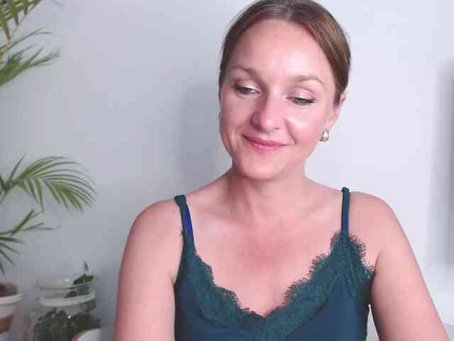 SecretAlicia webcam
