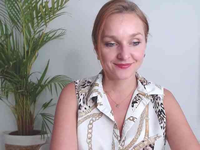 SecretAlicia webcam