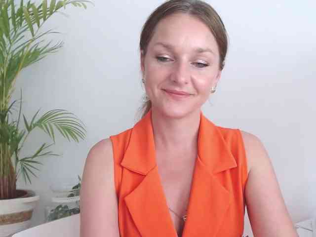 SecretAlicia webcam