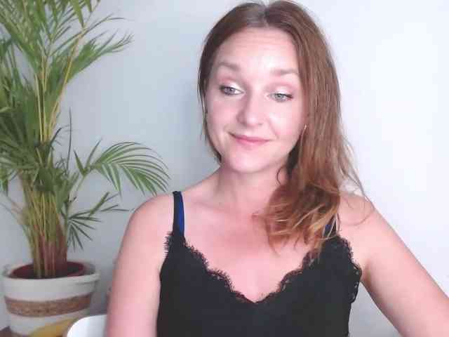 SecretAlicia webcam
