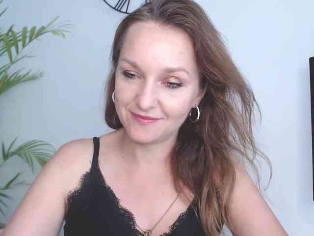 SecretAlicia webcam