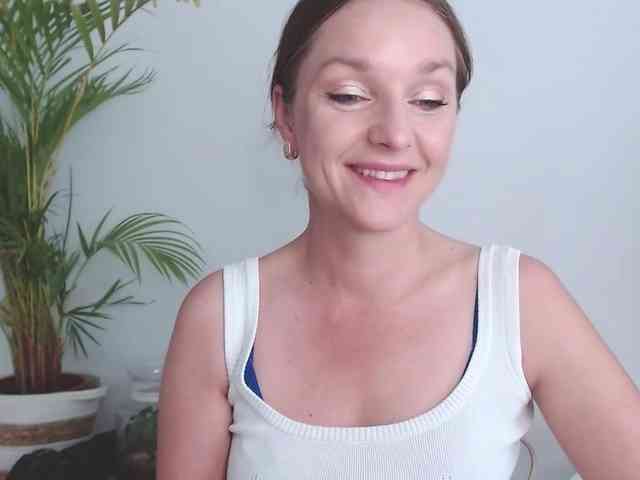 SecretAlicia webcam