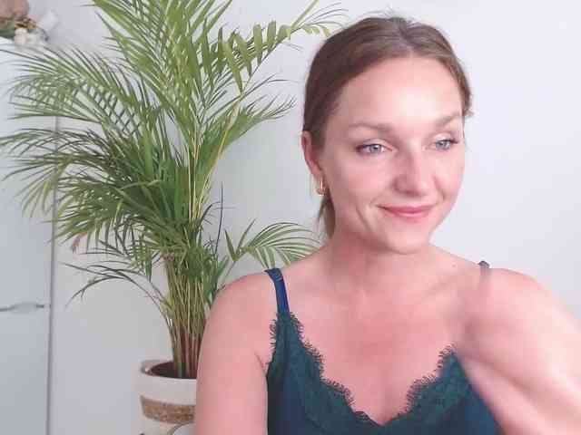 SecretAlicia webcam