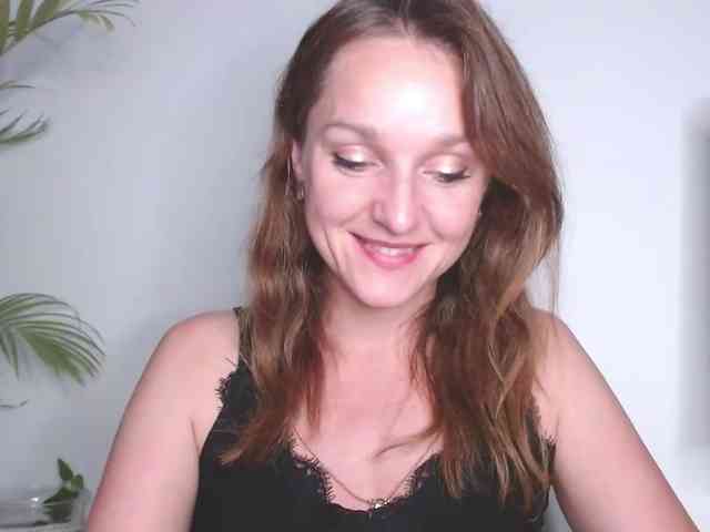 SecretAlicia webcam