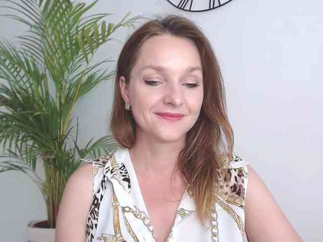 SecretAlicia webcam