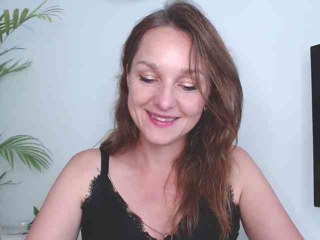 SecretAlicia webcam