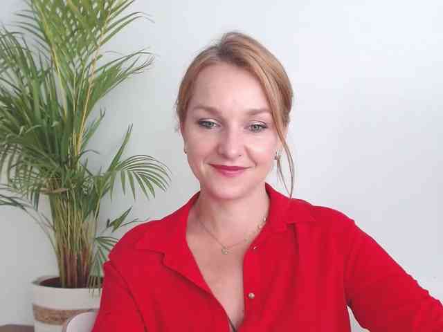 SecretAlicia webcam