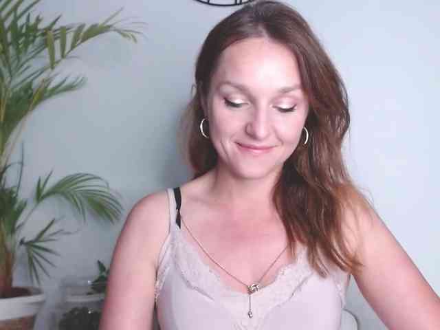 SecretAlicia webcam