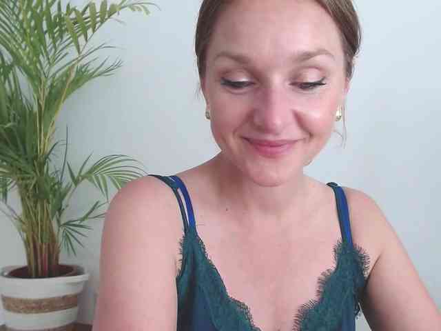 SecretAlicia webcam