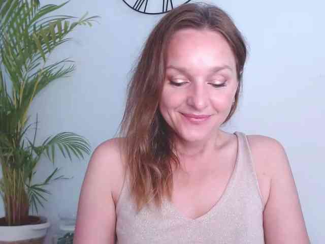 SecretAlicia webcam