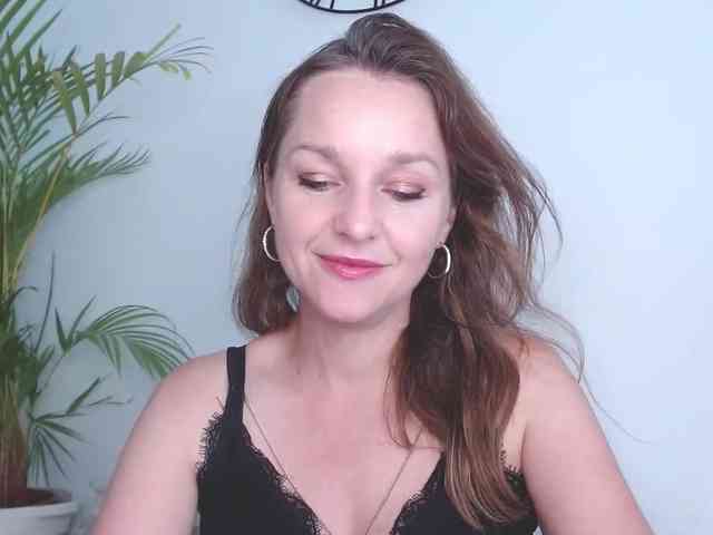 SecretAlicia webcam